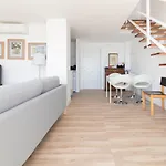 C31 - Sea View Sunny Duplex
